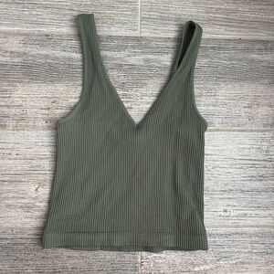 Green cropped cami